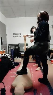 【霸王花】双S-双M-丝袜全包高跟踢踹踩 JS250113-25