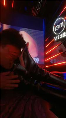 【傲雪】KTV-清理脏长靴黑丝 JS250318-23