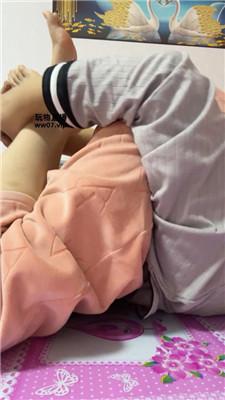 【艾斯】酸臭玉足恋足狂舔 JS250325-27