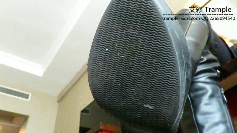 第一视角！御主犀利语言调教贱狗践踏羞辱各种描述！