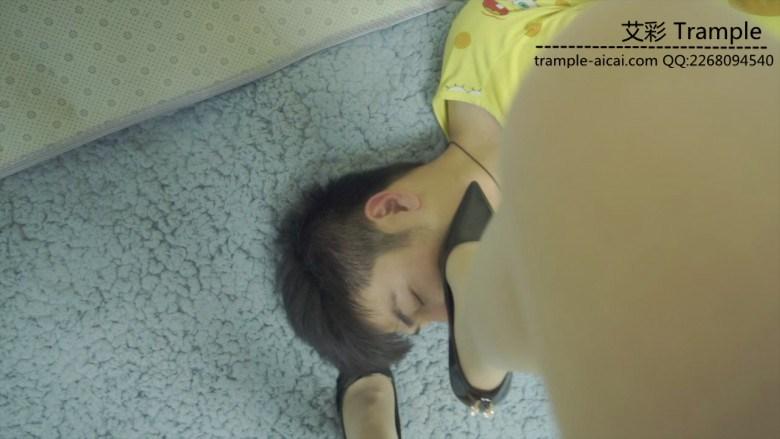 宅七跺脸半小时