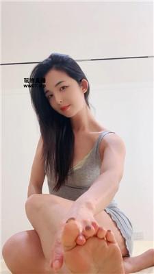 【伊柔】滚进来清理死皮    250414-31