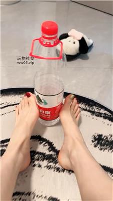 【怡宝】来咯来咯    250221-21