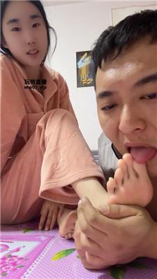 【艾斯】酸臭玉足恋足狂舔 JS250325-27