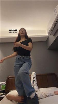 【球球】牛仔裤坐脸-腿绞窒息专场 bf51728