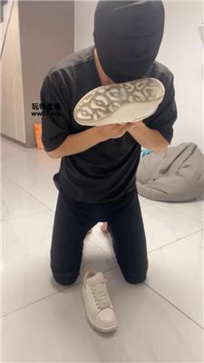 【甜一】监督家务奴-物化擦鞋器 JS250429-18