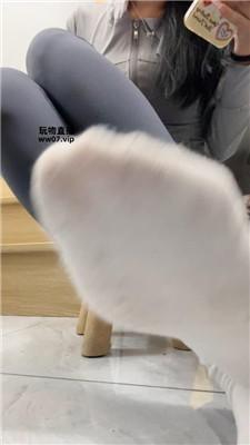 【米奇妙妙屋】瑜伽裤臀炸    250410-11