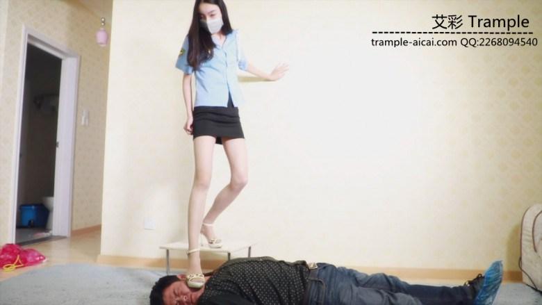 疯狂剁脸第一部