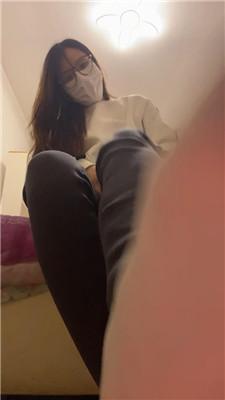 【兔牙】裸足红绿灯    250115-13