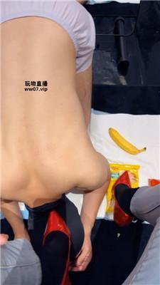 【倪小主】高跟玉足踩踏喂食 JS250506-12