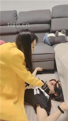 【丫丫啊】母畜-捆绑闻白袜窒息/长靴踩踏/插嘴闻腋下【双视角版】