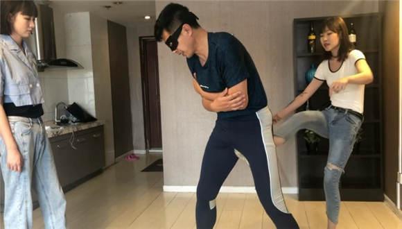 怒惩夜跑搭讪男