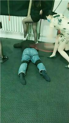 【鸿运双女团】4S-轮流重度鞭打【双视角版】 JS250331-22