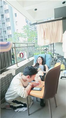 【薇薇】阳台强迫男友下跪伺候 JS250217-17