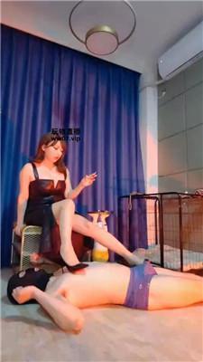 【魔鬼天使】高跟碾压踩-重度鞭打 bf53142