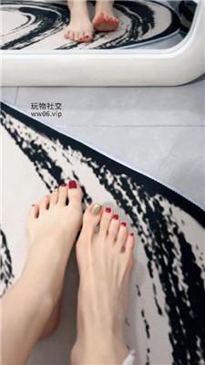 【怡宝】裸足    250219-32