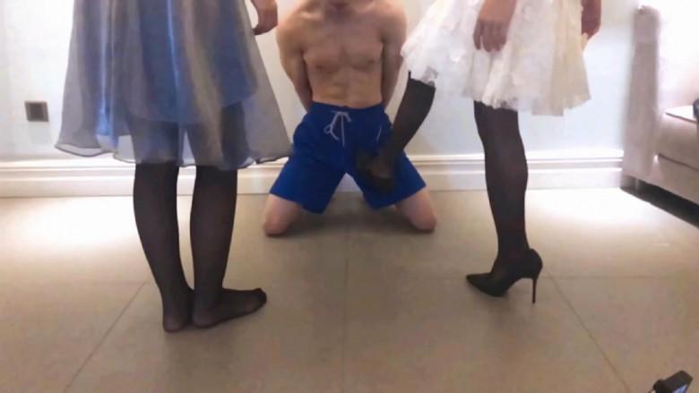 〖H.P.L栖心之栈〗—夏芙、芷晴黑丝踢踹双奴