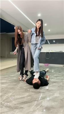 【麋鹿银儿】双S全程压迫-踩头/助跑踢裆 bf52602