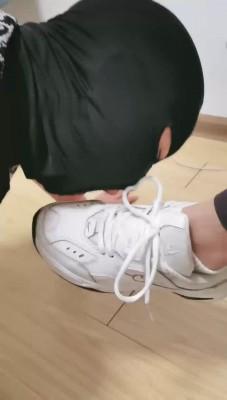 【朱迪女王】舔超脏小白鞋【双视角版】