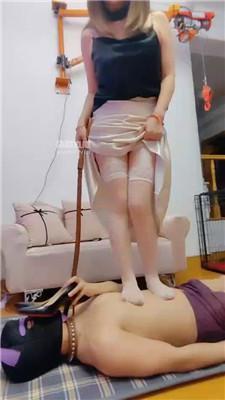 【魔鬼天使】抽耳光-高跟肉丝虐-拴狗链 JS250524-1