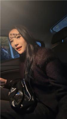 【素人挖掘机】路边开发-长靴白袜女神车内调 JS250104-19