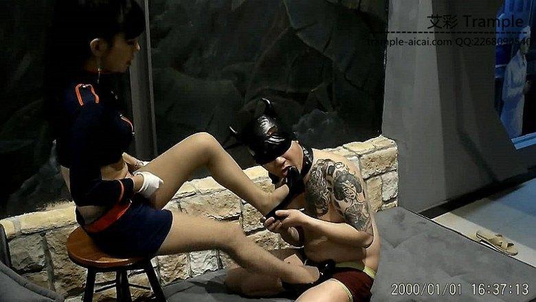 高跟美脚奴隶服从