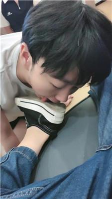 【甜柚】帆布鞋美足虐兄弟奴 bf53719