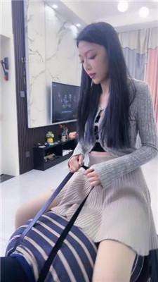 【麋鹿银儿】双S-脏鞋踩虐/骑马转胯/腿绞窒息