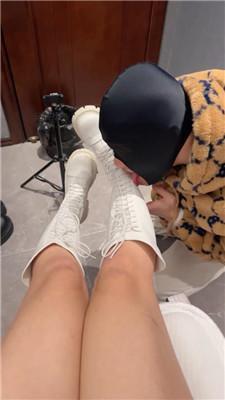 【狗哥】清理白长靴/原味脚狂舔 bf49007