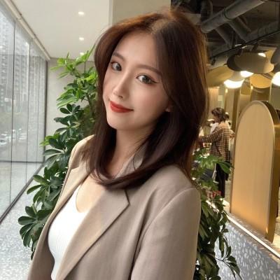 双色丝袜的责罚