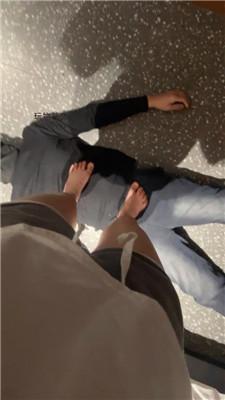 【白兔】赏赐圣水-磕头舔脏鞋黑棉袜 JS250305-20