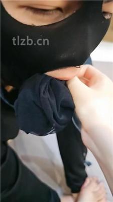 【嘉妮S】黑丝美腿虐-转胯/舔皮鞋/叼鞋闻鞋/吮吸脚趾