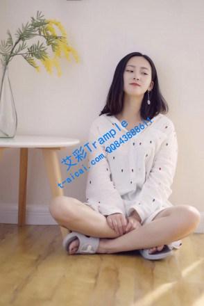 女职员羞辱经理