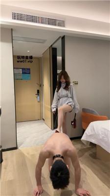 【小7S】高跟美腿踢踹踩虐-滴蜡 bf51486