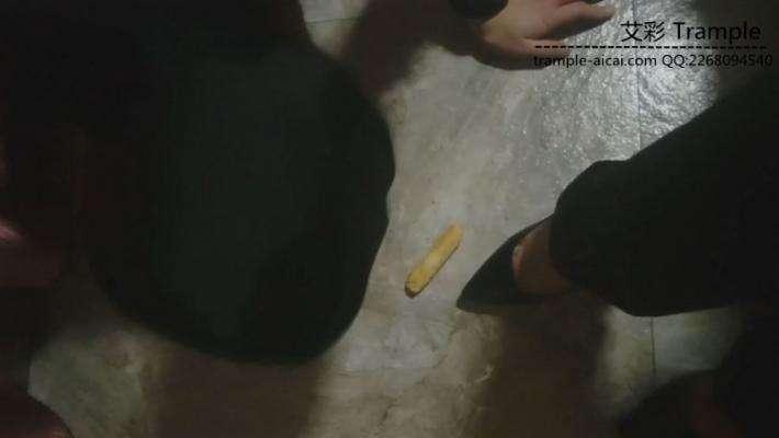 陌陌上认识的足浴店女技师的初次调教