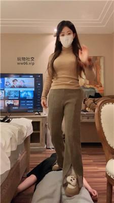 【优优sama】脏鞋棉袜气味辱/脚下喂食 bf50630