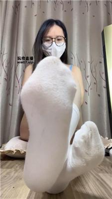 【兔牙】吸着香水被奴役的圈养生活    250401-22