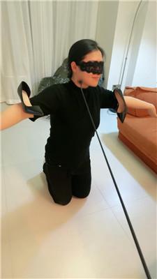 【辣姐】沉浸式-舔高跟黑丝/物化鞋架 JS250310-15