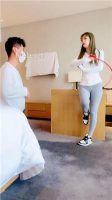 【梦涵】健身女神-暴力踢踹/鞭打/耳光/骑马/清理脏鞋