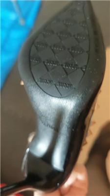 【魅影】铆钉黑丝高跟踩虐圈养奴【上】 JS250118-48