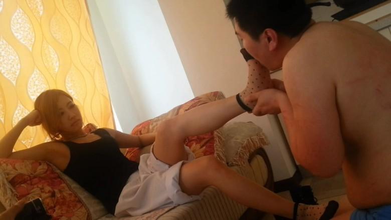 黑冰格斗练习踹肥奴