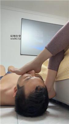 【艾斯】沉浸式玉足狂舔 JS250104-27