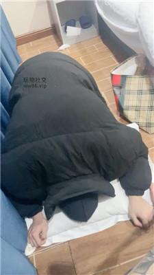 【小凤梨】纹身小主的脚奴 JS250123-2