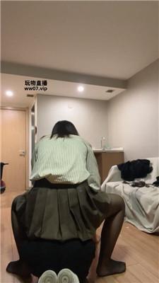 【00后情侣】情侣主-长靴黑丝玩虐骚绿帽【双视角版】 JS250414-23