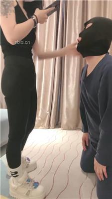 【筱月】健身后运动鞋白袜气味控制