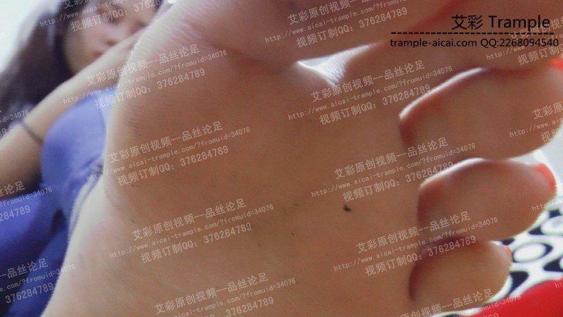 00后邻家大侄女-脚真香