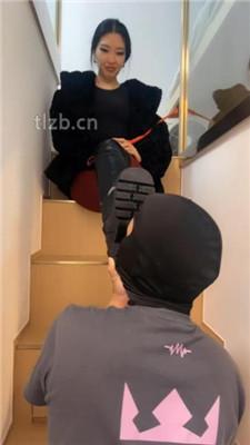 【猫爷】过膝长靴踩踏/鞭打/骑马/耳光