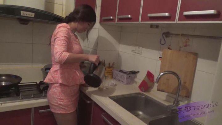 【品丝阁】女王要债的残酷sm1