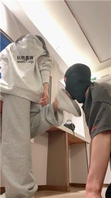 【妮蔻】运动后原味船袜虐骚狗 bf50838