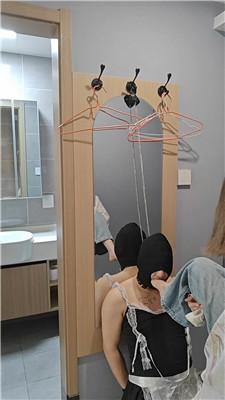 【陶拉大人】拴住变装奴羞辱 JS250412-4